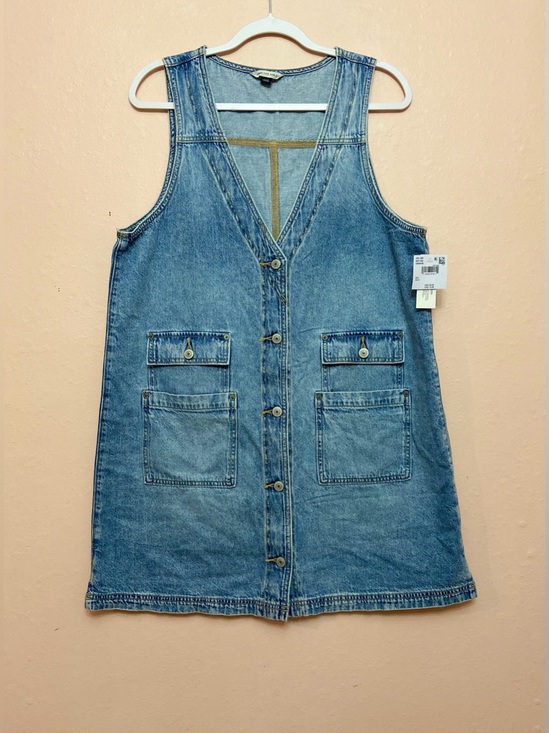 American Eagle Outfitters Dresses & Skirts - American Eagle Denim V-Neck Pinafore Dress